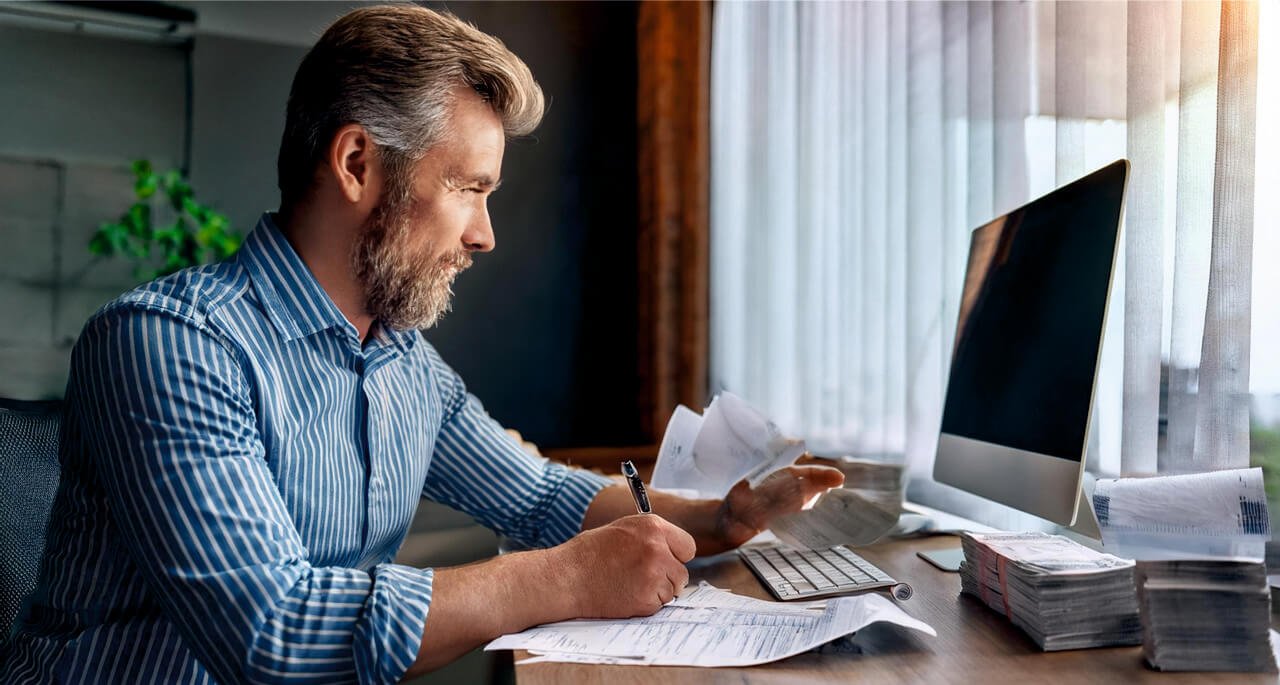 Самозанятый и электронный чек: особенности, порядок формирования и нюансы работы