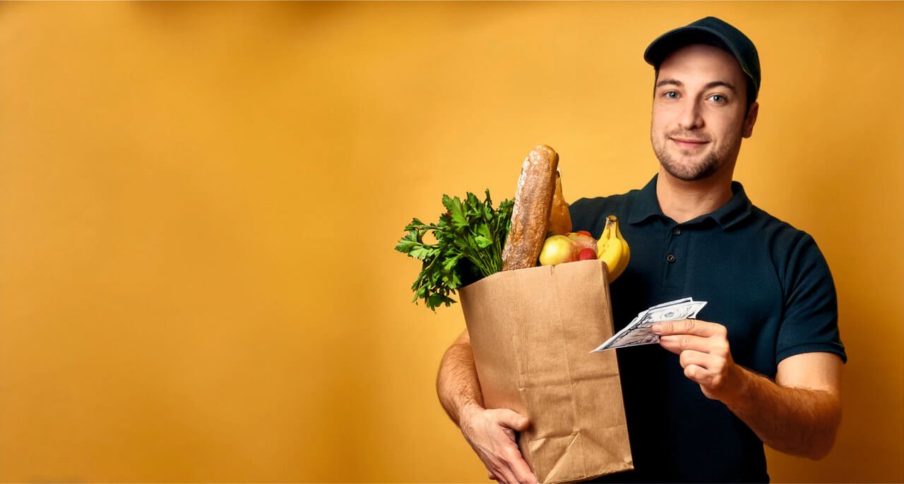 Должен ли самозанятый выдавать чек: обязательства и правила